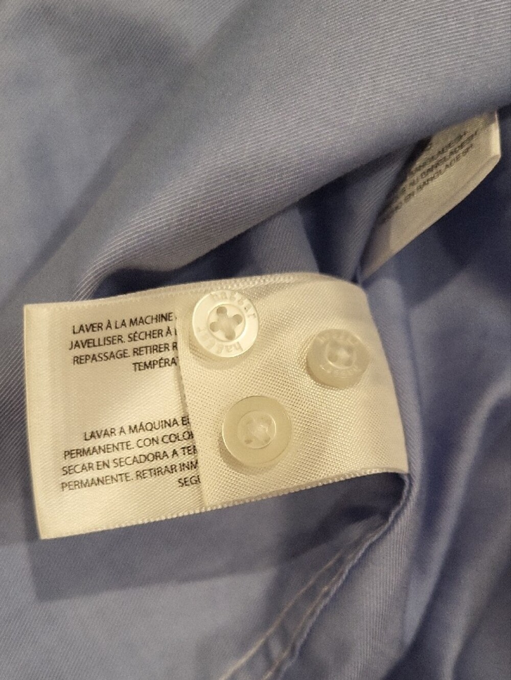 Haggar Men's Pale Blue Dress Shirt - Long Sleeve Point Collar - Picture 9 of 10